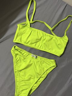 (Category: ) located in . Submitted by declutterbytina (Listing ID 1457064762, Image 1). Description: .