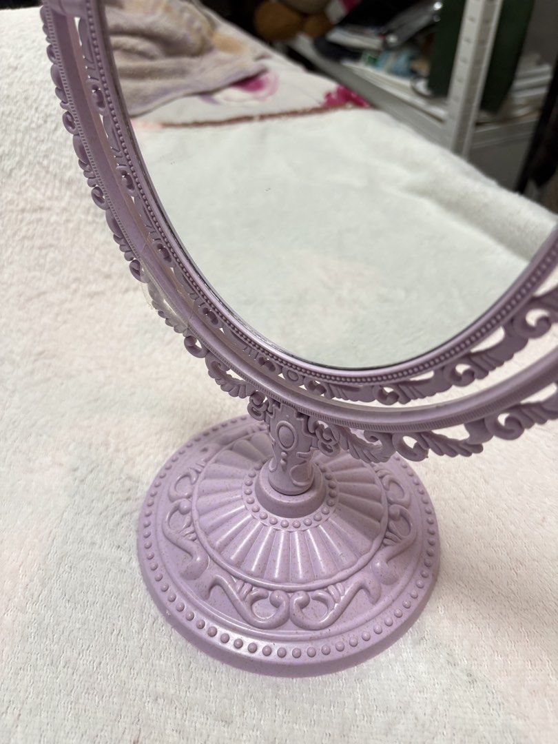 Hello Kitty Make-up Mirror (Category: Mirrors) located in Cavite. Submitted by icedyo0n (Listing ID 1457137686, Image 3). Description: mop: gcash mod: sdd, direct jnt.