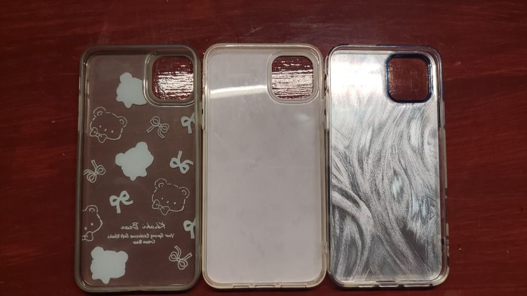 iPhone 11 Pro Max Phone Cases Bundle (Category: Cases & Sleeves) located in Zamboanga. Submitted by yuniii.ra (Listing ID 1457122712, Image 2). Description: 📱 Available: Bundle for 120 php • Case #1 Blue Bow Bear Matte Soft • Case #2 Bowknot Rabbit • Case #3 Black Cat Please note: -All cases are preloved -May have minor signs of use/wear -Please refer to photos for the actual condition -Compatible with iPhone 11 Pro Max 📦 Shipping: J&T Express 