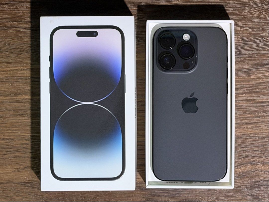iPhone 14 Pro (Category: iPhone 14 Series) located in Caloocan City. Submitted by den1995 (Listing ID 1457125866, Image 1). Description: 23K LP NA PO NEVER BEEN REPAIRED ALL ORIGINAL PARTS NTC VARIANT RES: Upgrade MOP: Bank transfer only CONDITION: Battery life at 73% but can still last up to 4 hours screen on time. Hairline cracks on the screen. All that is included is in the photos. NOTE: UAG & Apple Silicon Cases are original. Message me if yo