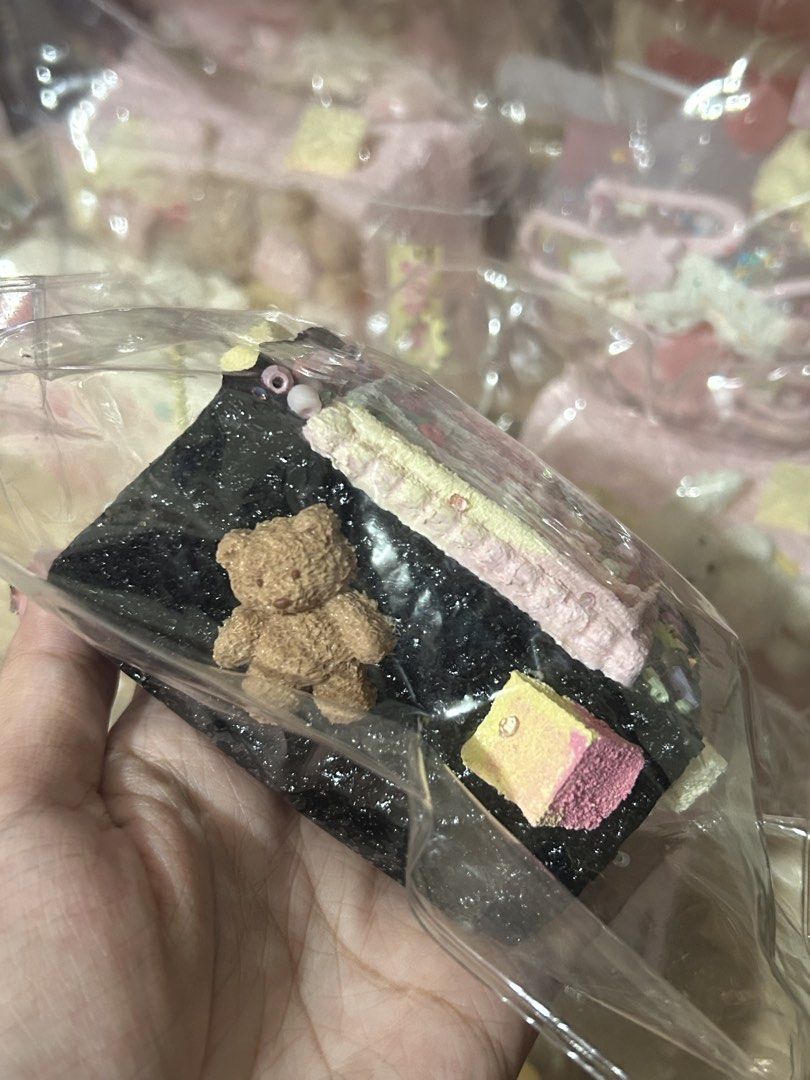 Kalakala Black Bear Mini Toast Taba Squishy (Category: Designer & Blind Box Toys) located in Valenzuela. Submitted by cielittlestuff (Listing ID 1456995761, Image 2). Description: little firm fast rising recently bought with tag, can give extra bag rfs: decluttering .