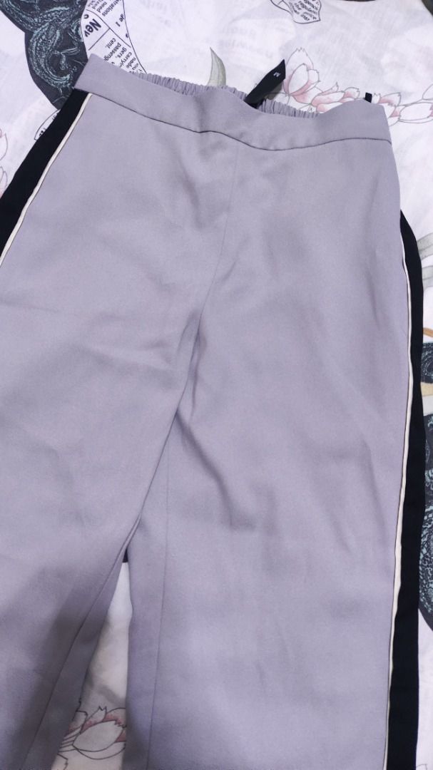 Kashieca wide leg trousers (Category: Other Bottoms) located in Makati City. Submitted by declutterwithcath (Listing ID 1457067093, Image 2). Description: -Only used once .