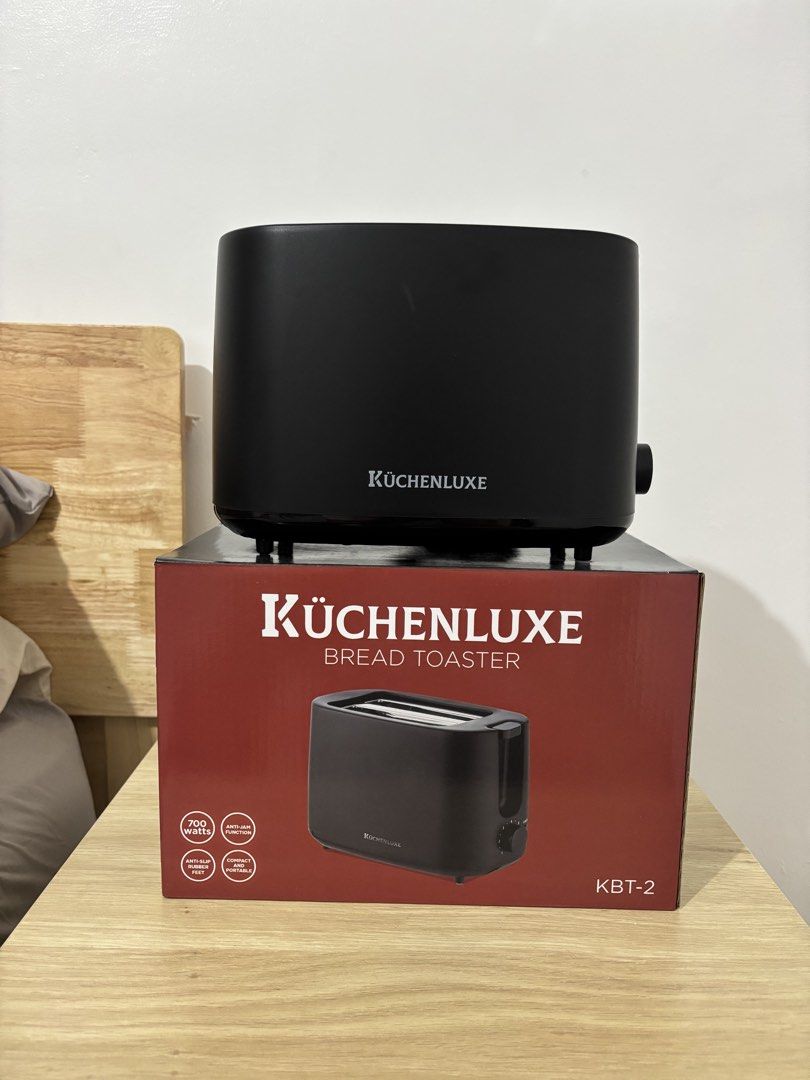 Kuchenluxe Bread Toaster (Category: Ovens & Toasters) located in Rizal. Submitted by alelaaaay (Listing ID 1456958006, Image 1). Description: RFS: Decluttering.
