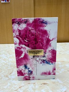 （分類：）位於 。 由 michelle_090294 提交（商品編號 1456970812，圖片 1）。簡介： 。