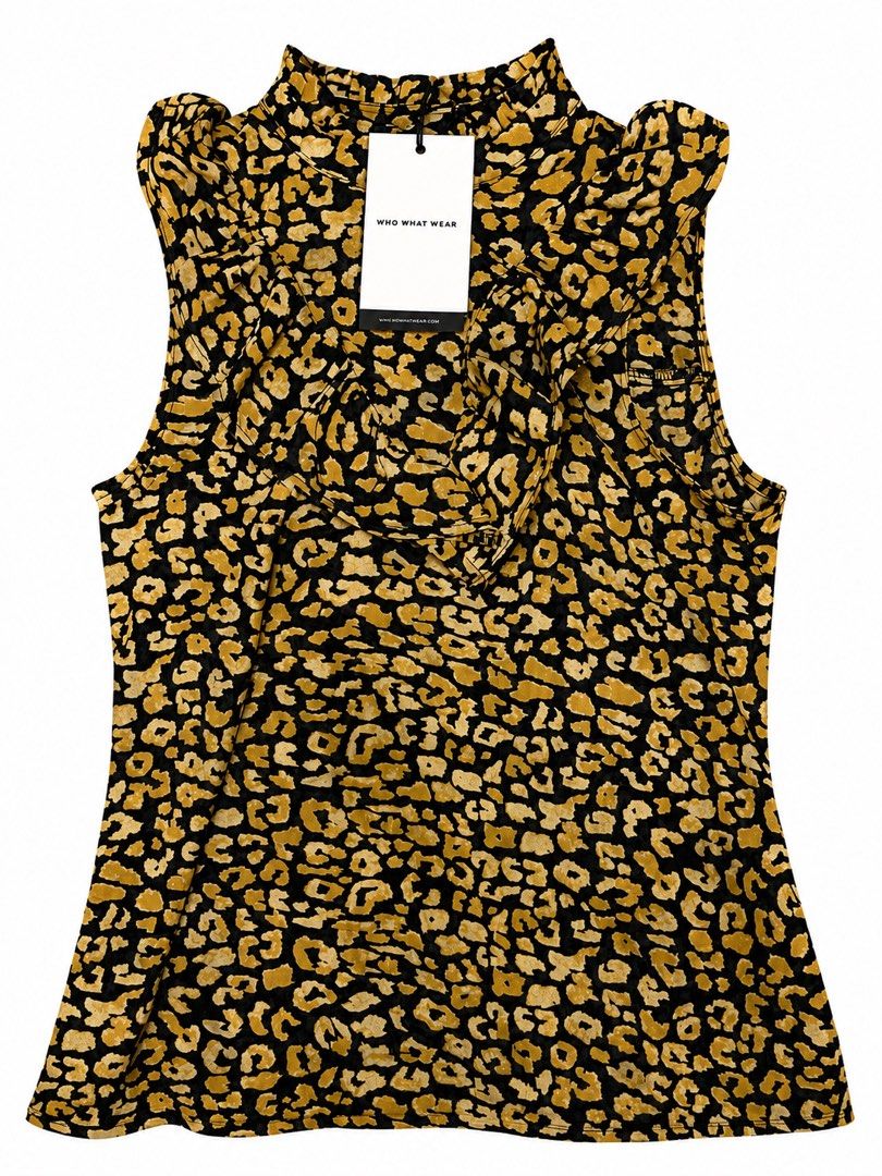 Leopard Print Blouse (Category: Blouses) located in Las Pinas. Submitted by wandercartph (Listing ID 1457100972, Image 1). Description: .