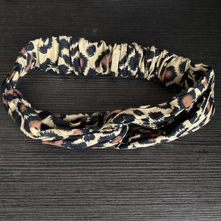(Category: ) located in . Submitted by shopsundayx (Listing ID 1457030505, Image 1). Description: .
