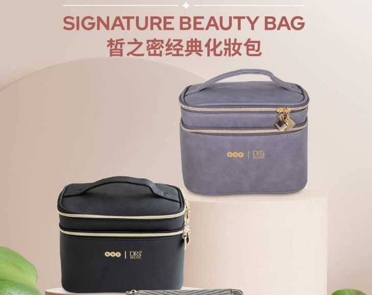 Lightweight and Versatile: Black Leather Saffiano Leather Makeup / Vanity case (Category: Makeup) located in Quezon City. Submitted by travelista (Listing ID 1456971726, Image 2). Description: Dr’s Secret Black Saffiano Leather Makeup / Vanity Case Elevate your makeup organization with this chic, lightweight, and versatile vanity case from Dr’s Secret. Crafted with a premium saffiano leather texture finish and elegant gold-tone hardware, a brush 