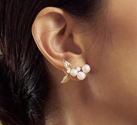 Lily - pearl earrings (Category: Earrings) located in Quezon City. Submitted by hapidrops (Listing ID 1456962864, Image 2). Description: ARA EARRINGS IN PEARL Inspired by the Aratilis fruit found in the Philippines. Components Gold-plated brass Stainless steel posts Fresh water pearls Dimensions 2.5 x 2 cm original price - 2950.