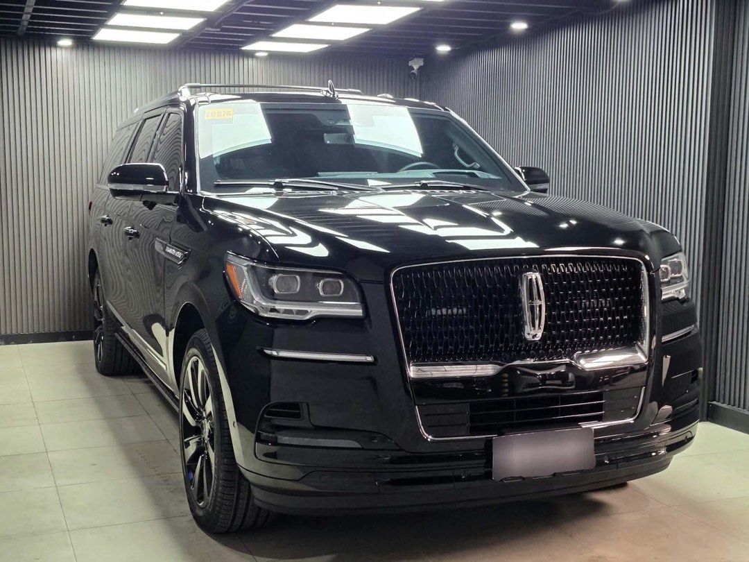 Lincoln Navigator Inkas Canada Level 6 Auto (Category: New Cars) located in Manila. Submitted by quality_cars (Listing ID 1456992029, Image 2). Description: Brandnew‼️ 2023 Lincoln Navigator Inkas Canada Level 6 Run flat 5kms mileage only Price: 13,998m 📍White Plains Qc.