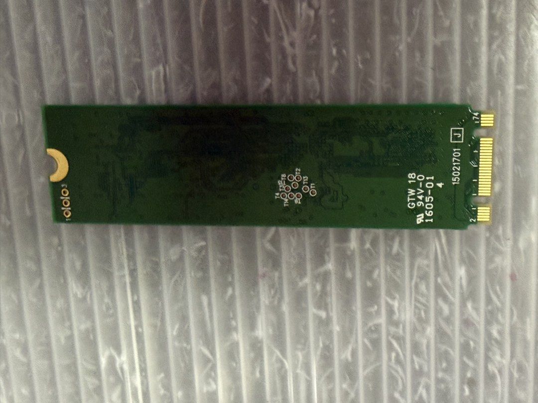 由 goodseller3311 (刊登 ID 1457037310，圖片 2) 提交，位於 新北市 (New Taipei) 的 電腦雜貨店→光寶LITE-ON M.2 SATA NGFF 2280 SSD 128GB固態硬碟二手良品 $450 (類別：硬碟及儲存裝置)，說明：二手良品 硬碟使用 CrystalDiskInfo軟贈測試正常〜 使用HD Tune完美測試請勿購買～謝謝。