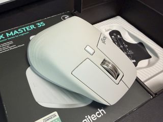 （分類：）位於 。 由 lessomptueuses 提交（商品編號 1457041537，圖片 1）。簡介： 。