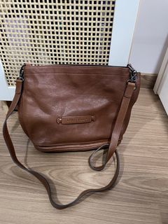 (Category: ) located in . Submitted by cm_preloved (Listing ID 1456987455, Image 1). Description: .