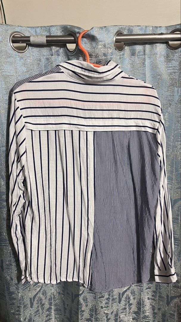 Longsleeve Blouse with stripe design (Category: Longsleeves) located in Manila. Submitted by dayclutter (Listing ID 1457099758, Image 2). Description: Can fit to XL-2XL.