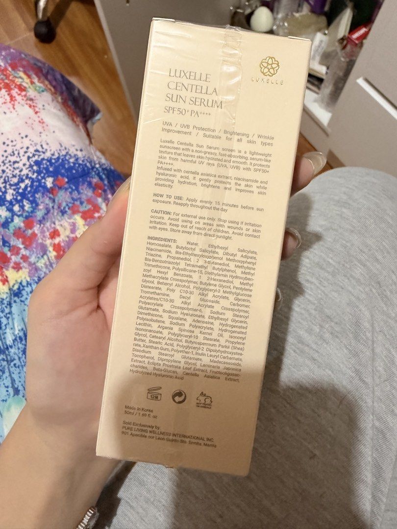 Luxelle Centella Sun Serum SPF50+ PA++++ (Category: Face Care) located in Manila. Submitted by margatuazon25 (Listing ID 1456987615, Image 2). Description: - 100% AUTHENTIC - Luxelle Centella Sun Serum - SPF50+ PA++++ for UVA/UVB protection - Brightens and improves wrinkles - Lightweight, serum-like texture - Infused with Centella Asiatica and Niacinamide - Hydrates and improves skin texture - Suitable for all skin types - Made in Korea - 50ml.