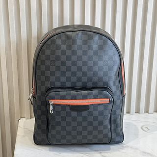 (Category: ) located in . Submitted by ohmylux_official (Listing ID 1457014459, Image 1). Description: .