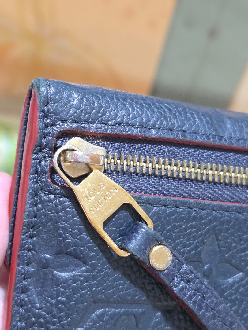 LV Key Pouch (Category: Luxury Bags & Wallets) located in Bulacan. Submitted by jcdpdg (Listing ID 1456990661, Image 3). Description: .