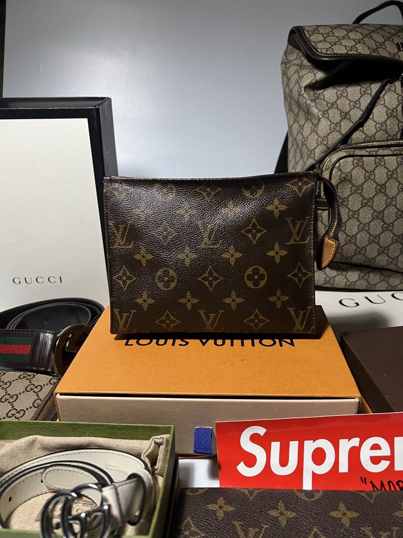 Lv Monogram Toiletry Pouch 19 (Category: Luxury Bags & Wallets) located in Valenzuela. Submitted by streetsource (Listing ID 1457103462, Image 1). Description: Lv Monogram Toiletry Pouch 19 Rank S-A | excellent to almost new Complete inclusion Guarantee authentic 12,999.