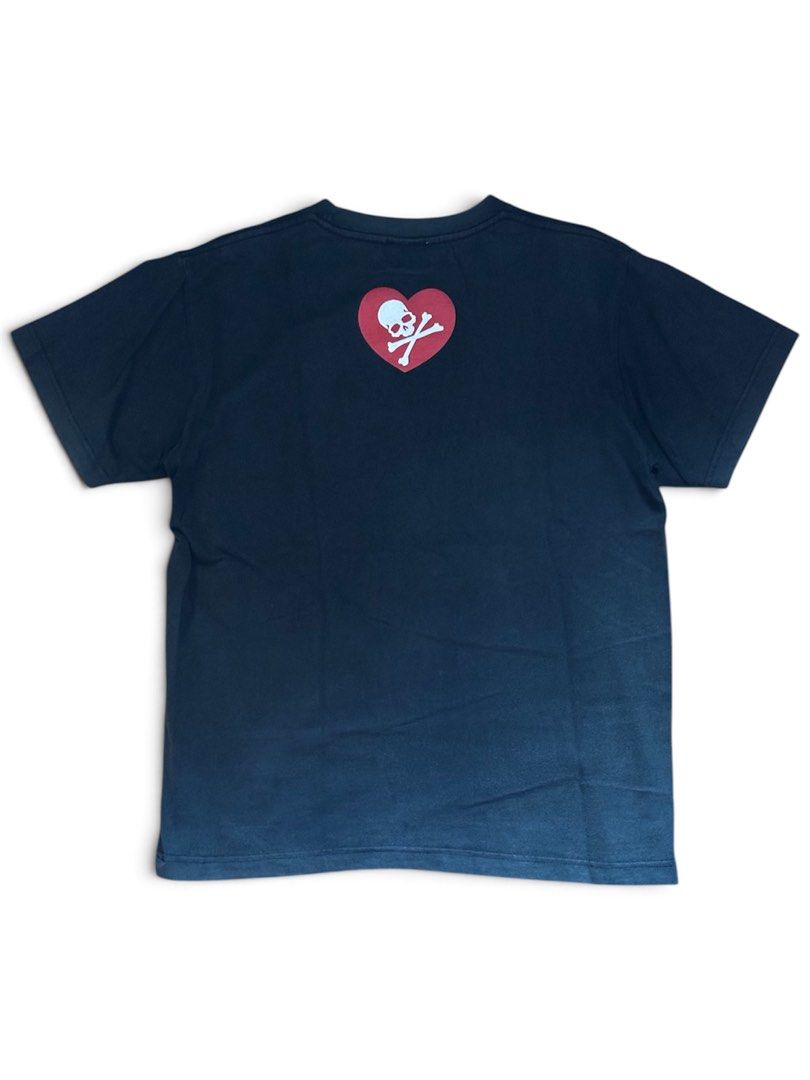 Mastermind Japan Love Shirt (Category: Tshirts & Polo Shirts ) located in Lapu Lapu. Submitted by 6015cartel (Listing ID 1456985760, Image 2). Description: Mastermind Japan Love Shirt Size M 20.5 x 25.5 Need wash.