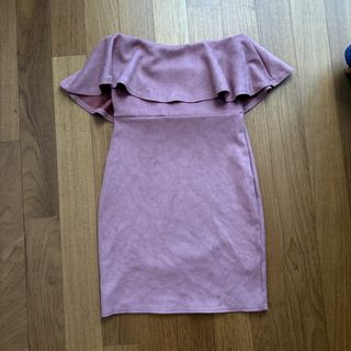 (Category: ) located in . Submitted by bagfulofclothes (Listing ID 1457002175, Image 1). Description: .