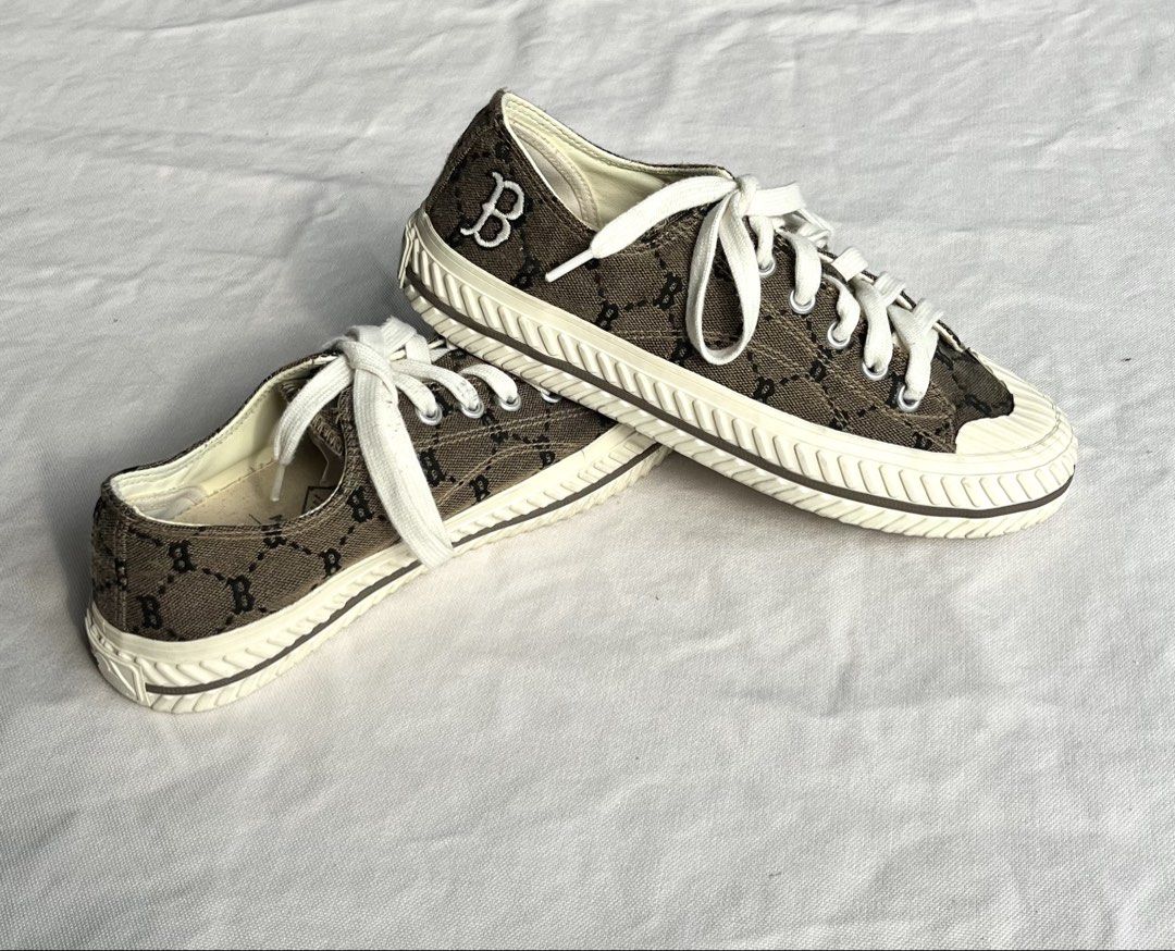 MLB Playball Mono Jacquard Boston Red Sox (Category: Casual Shoes) located in Samal. Submitted by thatsodd (Listing ID 1457123631, Image 1). Description: .