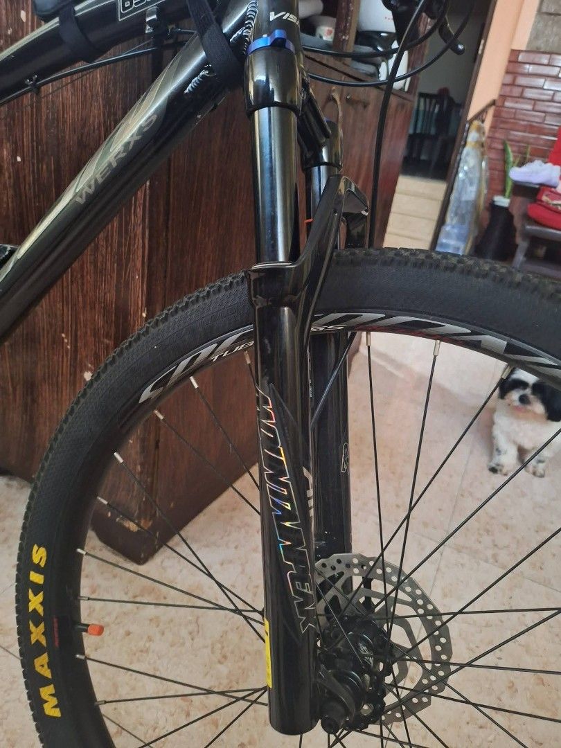 Mtb 27.5 Vision frame (Category: Bicycles) located in Manila. Submitted by jmtera (Listing ID 1457016763, Image 3). Description: Mountain bike 27.5 Vision Frame deore 6100 crank rd shifter mtp air fork maxxis wheels speed one rims and hubs weapon pedals mtp stem 17k negotiable .