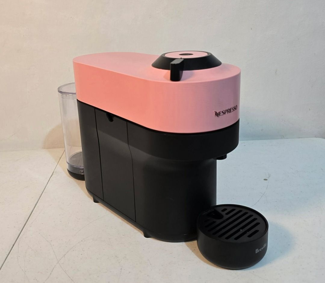Nespresso Vertuo Pop (Category: Coffee Machines & Makers) located in Rizal. Submitted by joan5505 (Listing ID 1456961244, Image 3). Description: Nespresso Vertuo Pop Australian mall pull out Used as demo unit 220V No issue Complete accesories No box 6k .