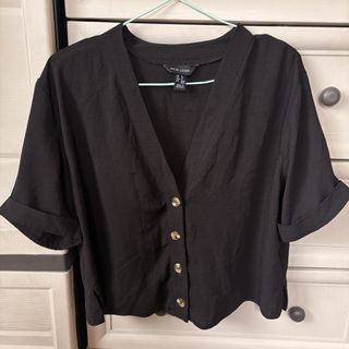 (Category: ) located in . Submitted by iu__00 (Listing ID 1457038057, Image 1). Description: .