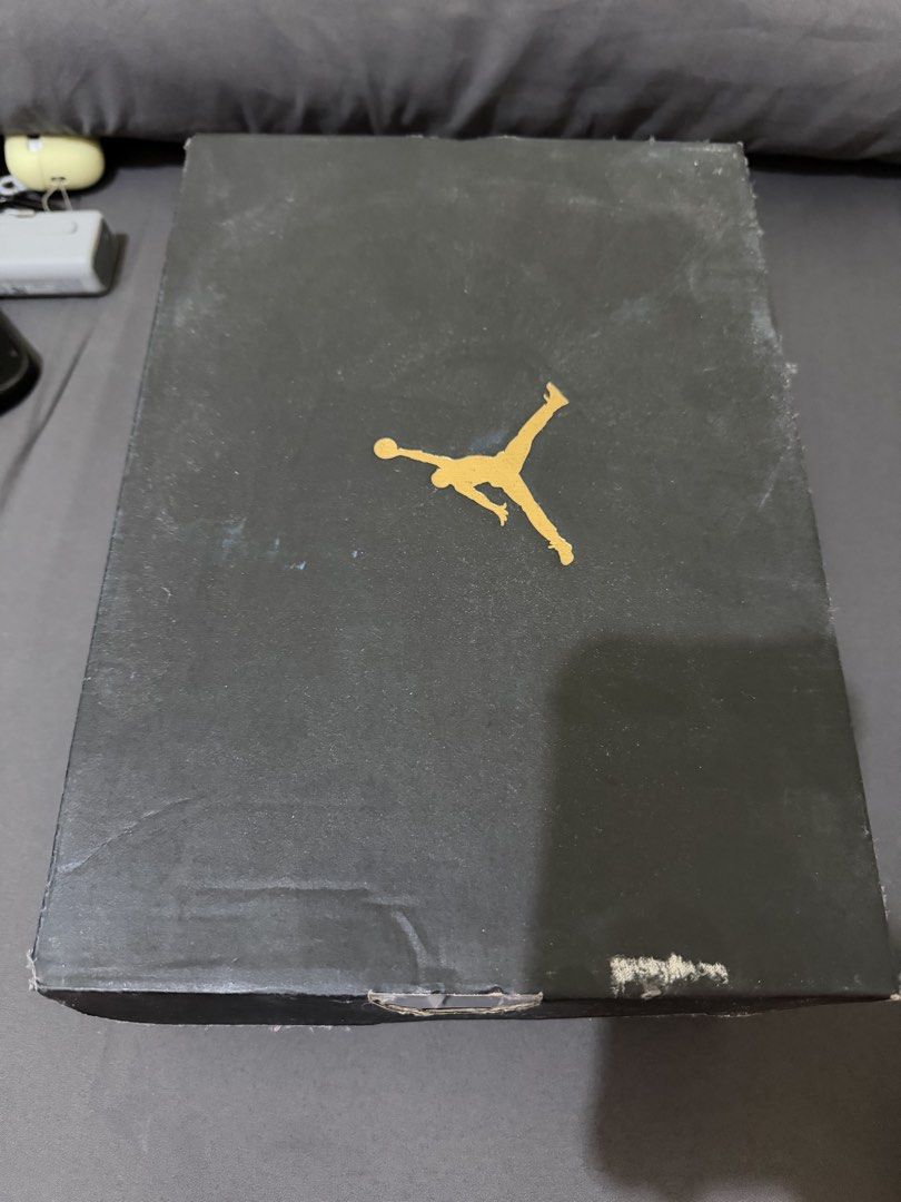 Nike Air Jordan 1 Low SE (GS) (Category: Sneakers) located in Santa Rosa. Submitted by nes_936 (Listing ID 1457068951, Image 3). Description: Nike Air Jordan 1 Low SE (GS) White/Blue gray/ Black sail Size: 6Y/UK 5.5/24 CM (Fits size 7W) With orig box/ brand new/ not used *All items are original, brand new, not used *RFS: need to declutter MOP: BPI/Gcash/Maribank (strictly no refund/return) - LBC If COP/COD, 50% DP (Buyer to cover SF/DF) - Others: