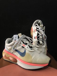 (Category: ) located in . Submitted by af_hype_store (Listing ID 1457033472, Image 1). Description: .