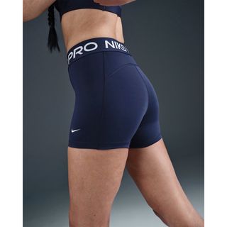 (Category: ) located in . Submitted by anges_closet (Listing ID 1457046594, Image 1). Description: .