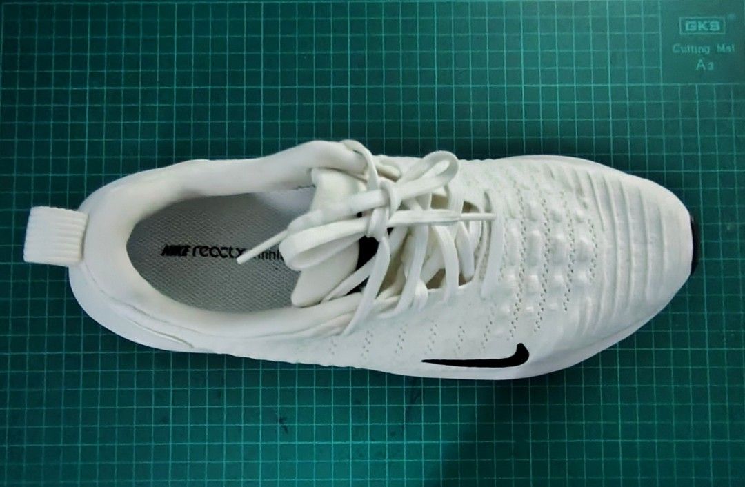 Nike Reactx Infinity Run 4 (White) (Category: Sneakers) located in Valenzuela. Submitted by mfwd2024 (Listing ID 1456969459, Image 2). Description: White Nike Reactx Infinity Run 4 White running shoes for men Never used. Gifted while on a us trip hence no box. Around PHP 7600. Needs cleaning. Authentic 100% RFS I don't wear white footwear (hard to maintain). Shoes just gathering dust..