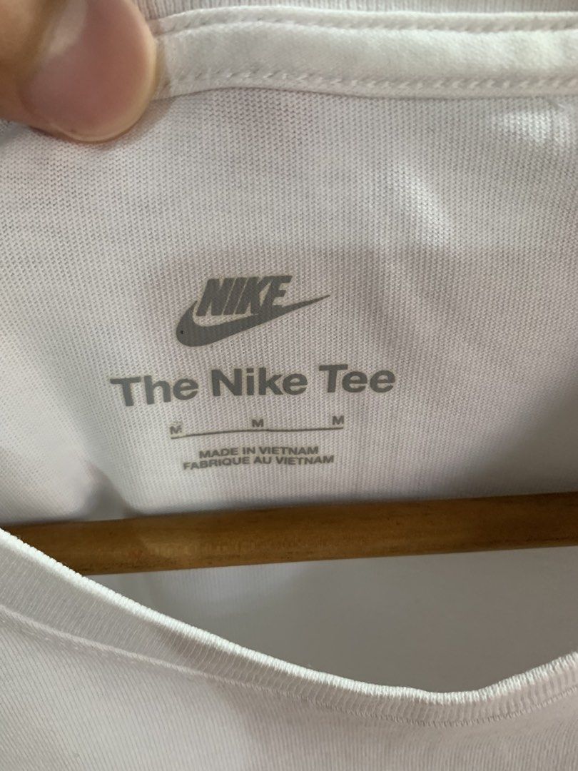 Nike red logo (Category: Tshirts & Polo Shirts ) located in Quezon City. Submitted by _berj_ (Listing ID 1457081770, Image 3). Description: Nike Red swoosh logo 22x28 No issue.