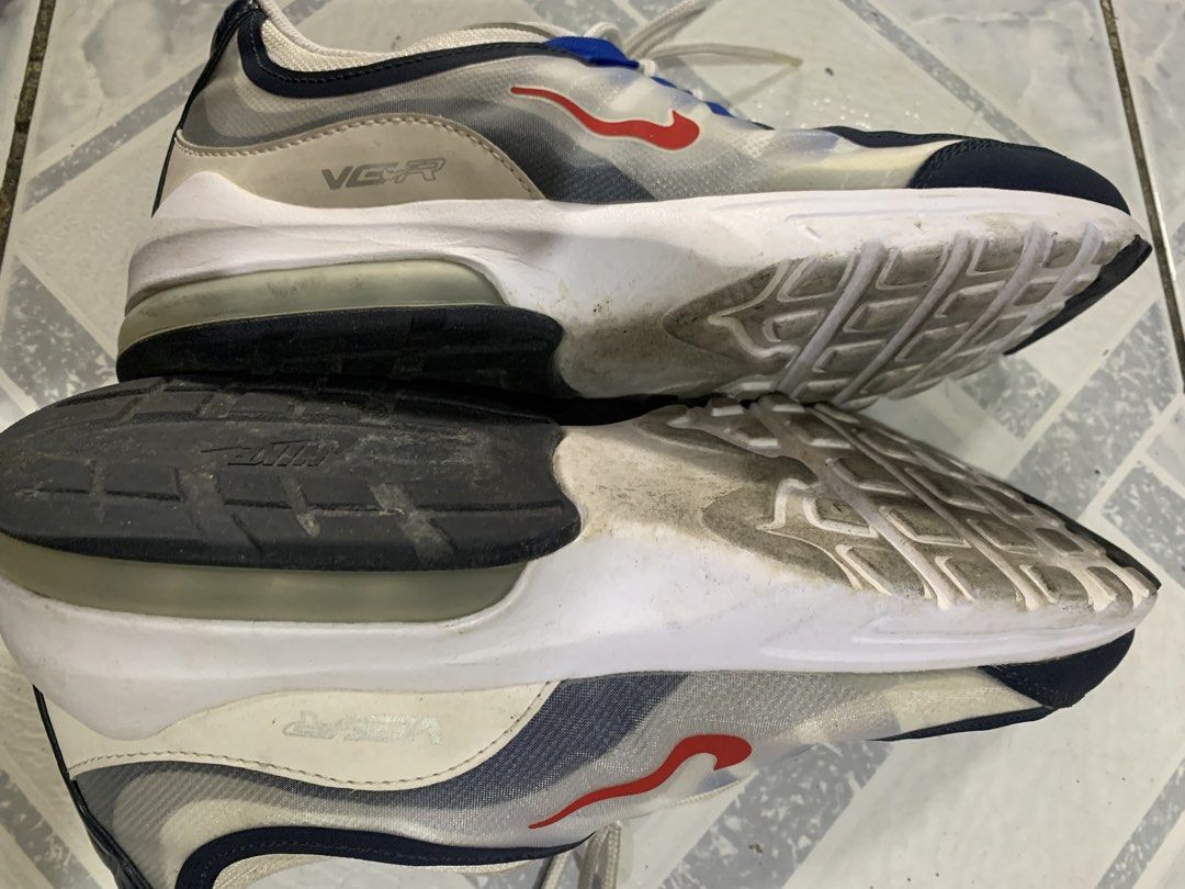 Nike VGR made in Indonesia (Category: Sneakers) located in Antipolo. Submitted by cebb888 (Listing ID 1456974159, Image 3). Description: Selling pre loved running & driving shoe .. comfortable & light weight shoe .. all goods . Where is as is ..