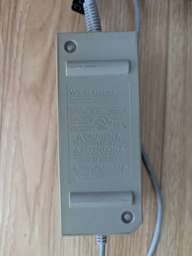 Nintendo Wii Console with AC Adapter and Sensor Bar (Category: Nintendo) located in Makati City. Submitted by marielr (Listing ID 1457063003, Image 2). Description: - White Nintendo Wii console - Includes AC adapter (USA input) - Includes sensor bar - Everything you need to get started .