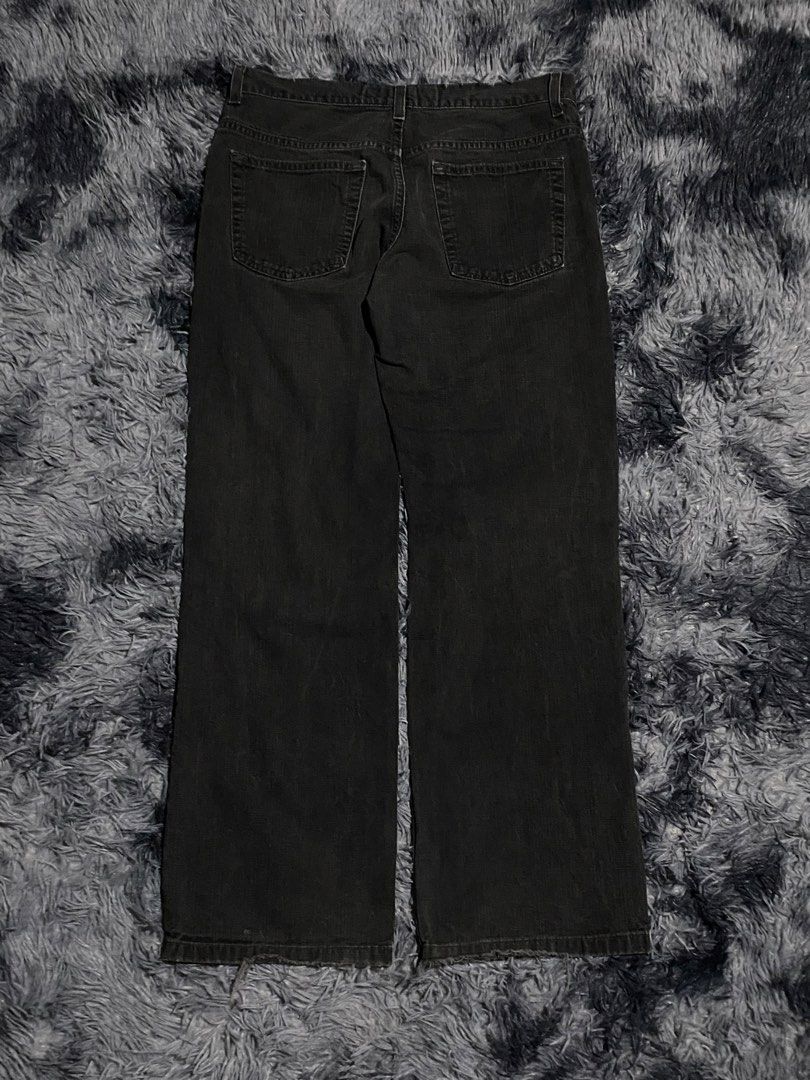 OLD NAVY BAGGY LOOSE BLACK PANTS (Category: Jeans) located in San Pablo. Submitted by d.iznu (Listing ID 1457030188, Image 2). Description: 35x41.5x9.5 bootcut, archive, streetwear, acidwash, baggy, realtree, carhartt .