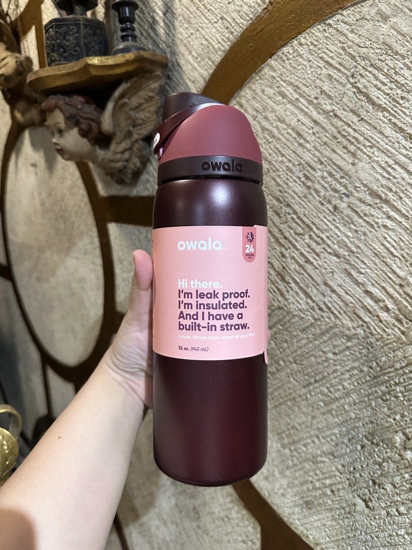 Owala 32 oz Water bottle ( Black Cherry) (Category: Water Bottles & Tumblers) located in Manila. Submitted by marys2023 (Listing ID 1457086060, Image 1). Description: .