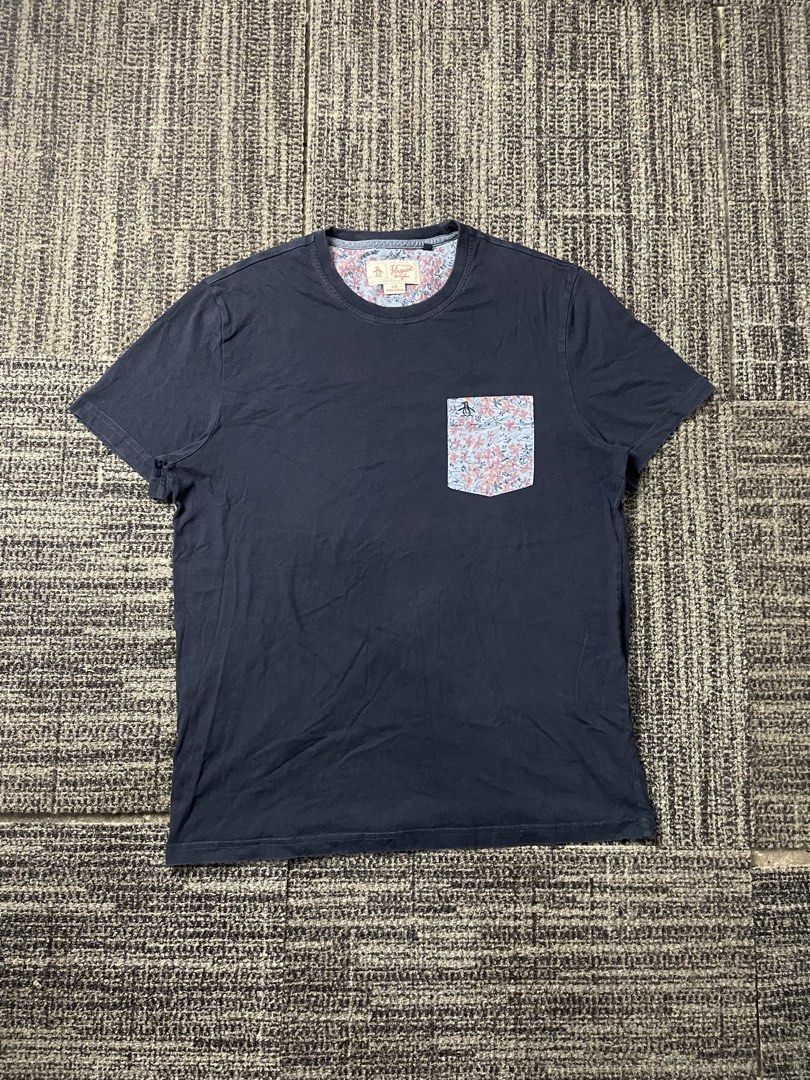 Penguin Pocket Shirt (Category: Formal Shirts) located in Manila. Submitted by rdtp2 (Listing ID 1457135984, Image 1). Description: size large 21x28 no flaw good condition 9.5/10.
