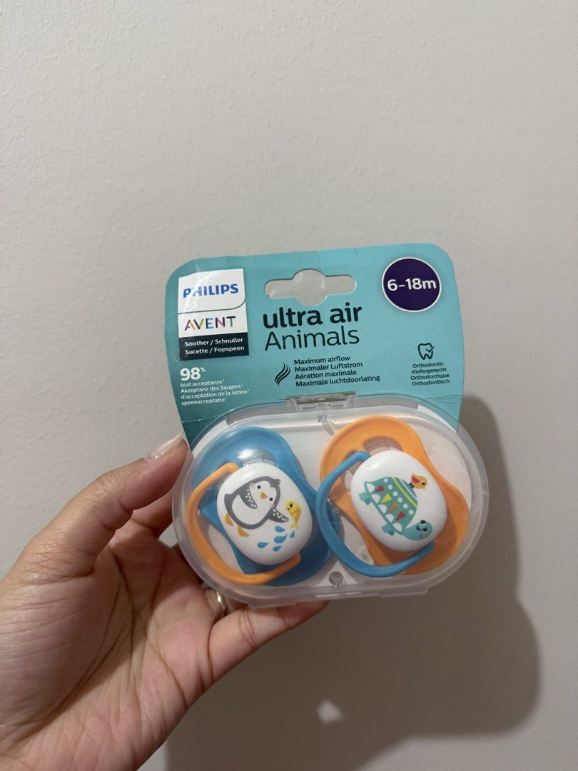 Philips Avent Ultra Air Animals Pacifiers 6-18m (Category: Soothers & Pacifiers) located in Daet. Submitted by angelicasarquiza (Listing ID 1457111152, Image 1). Description: - Philips Avent Ultra Air Animals pacifiers - Size: 6-18 months - Maximum airflow for sensitive skin - Orthodontic nipple - Cute animal designs on the shield - Comes with a travel case - Ideal for babies - Brandnew and sealed - Bought for 740 .