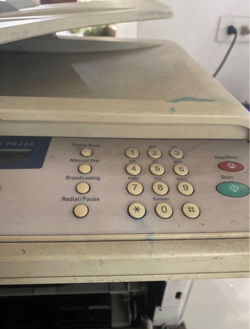 Photocopier / Scanner (Category: Printers, Scanners & Copiers) located in Cabuyao City. Submitted by ivnzl (Listing ID 1457132906, Image 3). Description: Used in Print Shop Price negotiable Just needs cleaning For pick up only. Location is Cabuyao, Laguna.