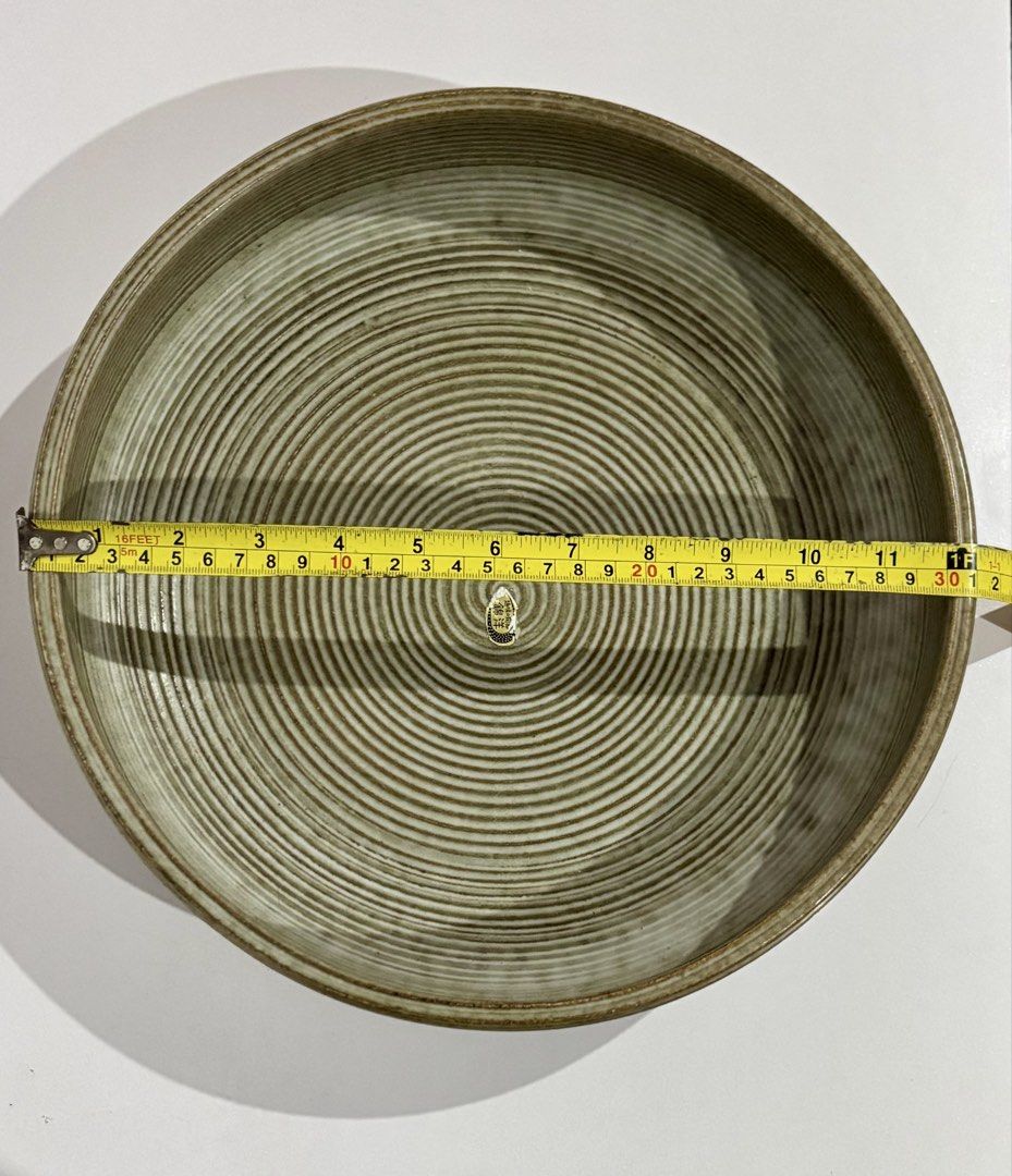 Planter/Pot D (Category: Pots & Planters) located in Cavite. Submitted by nanangonlineshop (Listing ID 1457139711, Image 3). Description: 📌 Planter/Pot D 🏷️ P300 ✅ Size: 3” x 12” x 12” ⚠️ POLICY: ❌ NO COD ✅ AS IS, WHERE IS ✅ FIRST PAY BASIS ✅ MINE NOW, PAY NOW ✅ 3-DAYS HOLD ONLY. UNPAID RESERVATIONS ARE VOIDED. 📍 Location: Cavite 👉 WE SHIP NATIONWIDE (LUZON, VISAYAS & MINDANAO) ✅ MOP: Bank Transfer (BPI) & GCash ✅ Shipping Courier: J&T Expres
