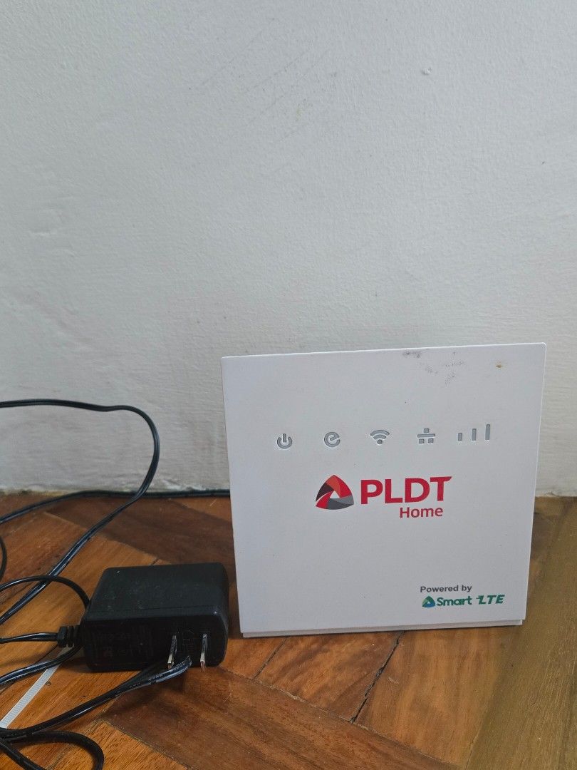 PLDT wifi router (Category: Networking) located in Quezon City. Submitted by samcas (Listing ID 1456964349, Image 2). Description: Pldt prepaid wifi router.