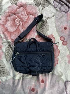 (Category: ) located in . Submitted by handpickthrift (Listing ID 1456983374, Image 1). Description: .