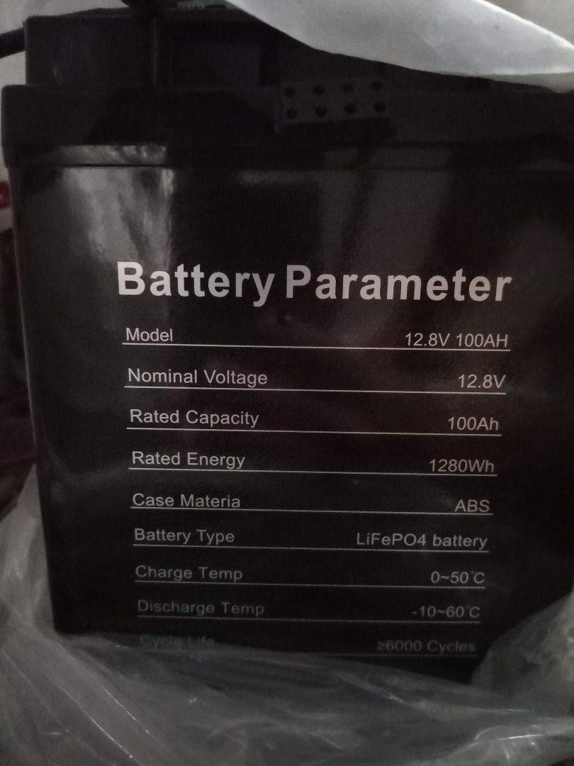 Power 100AH 12V Battery with Fluke Multimeter Reading (Category: Construction Tools & Equipment) located in Las Pinas. Submitted by dhon162x02905 (Listing ID 1457093479, Image 2). Description: Power Mr Lithium battery for sale 12v 100ah. Price 8000p .