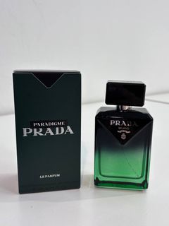(Category: ) located in . Submitted by perfume_wholesaler (Listing ID 1456979395, Image 1). Description: .