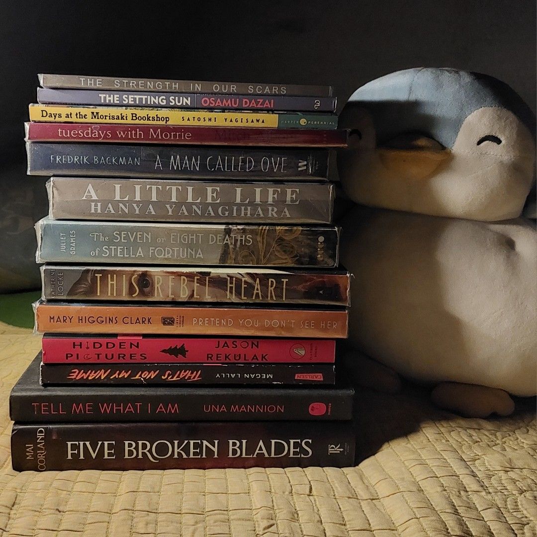 PRELOVED BOOKS📚! (Category: Storybooks) located in General Santos City (Dadiangas). Submitted by arabellaxd16 (Listing ID 1457139796, Image 1). Description: PRELOVED BOOKS FOR SALE📚 rfs: decluttering conditions: there are signs of usings: foxings, annotations,penlining, highlighting and tanning but it's still readable. message me if u want to see the conditions of the books (pls manage ur expectations) I BOUGHT THESE FROM NB AND ONLINE-REPRINTE