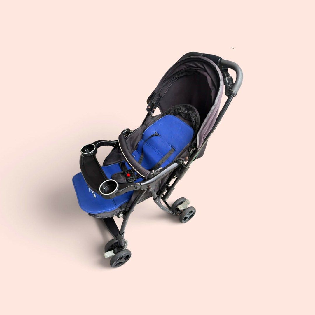 Pre-loved Stroller (Category: Other Baby Bathing & Changing Needs) located in Manila. Submitted by quickfox_dd2e05 (Listing ID 1456977517, Image 2). Description: 🛒 **BABY STROLLER FOR SALE** 💙 ✨ Clean & well-maintained ✨ Comfortable padded seat ✨ Adjustable backrest ✨ Canopy ✨ 5-point safety harness ✨ Dual cup holders ✨ Easy to maneuver ✨ Foldable & convenient for travel 📌 **Condition:** Gently used 💙 Color: Black & Blue 💰 **Price:** ₱1200 �