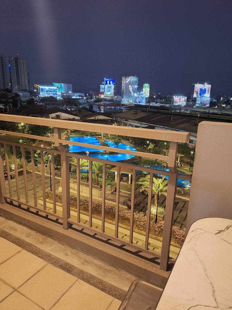 Prisma Residences Pasig - 1 BR furnished along C5 (Category: Apartments & Condos) located in Pasig City. Submitted by iskolasa (Listing ID 1456971663, Image 1). Description: ***Ideal for 1-3 pax. Available by September. Low floor. - 32 sqm furnished unit with balcony facing amenities (C5/Antipolo views). - Well-maintained unit, airy and private (entrance behind elevators). - Unit comes with AC, shower heater and bidet, range hood, full-sized bed,