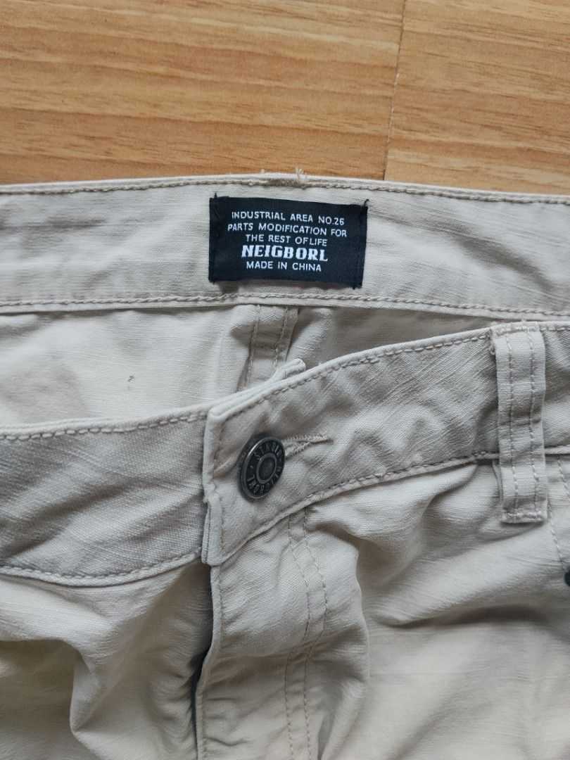 random carpenter pants, inspired by the element design. (Category: Jeans) located in Talavera. Submitted by hell_thrift (Listing ID 1457009398, Image 2). Description: no issue, crispy condition.