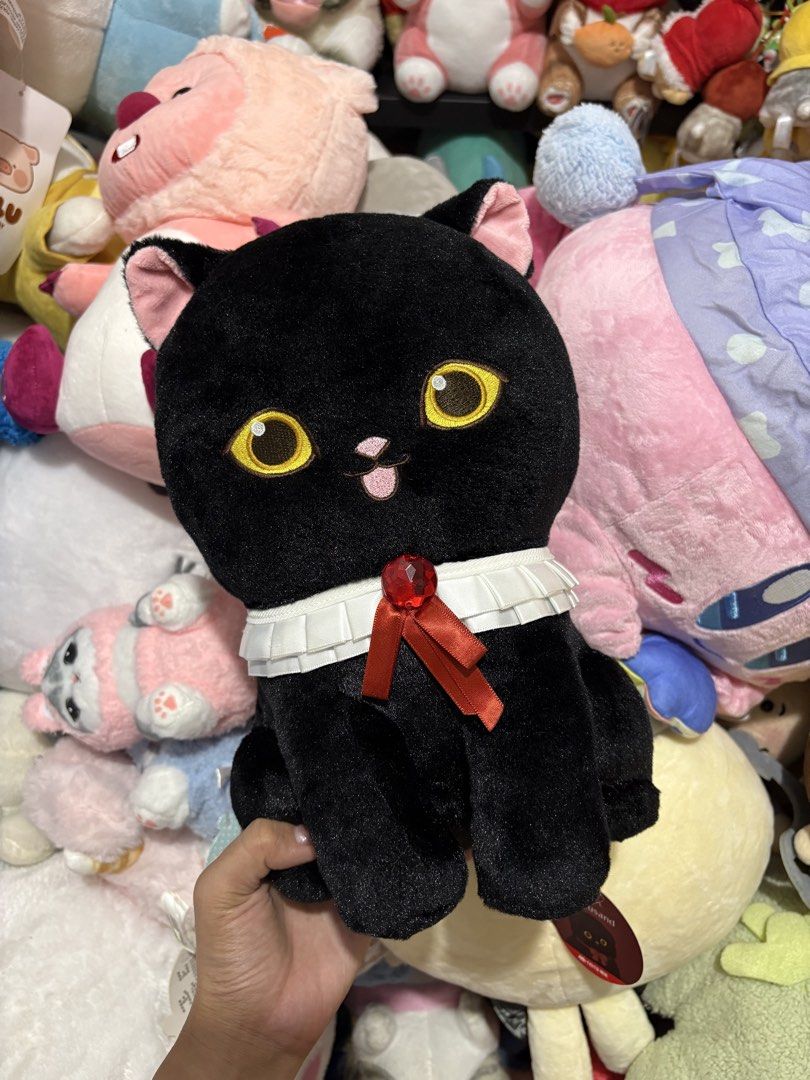 Rare Black Mofusand Bnew w/ Ppt (Category: Plushies & Soft Toys) located in Manila. Submitted by ishiesoftieshaven (Listing ID 1457001708, Image 3). Description: New Batch Plushies, mga sis! ✨ Super cute Japan mix plushies — perfect pang display, pang gift, or pang collection! 🎀💗 DM to order 💌 Payment first 🏠 Las Piñas City 🛵 Lalamove | SPX courier.