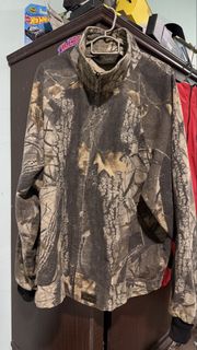 (Category: ) located in . Submitted by sellgarments0 (Listing ID 1457118111, Image 1). Description: .